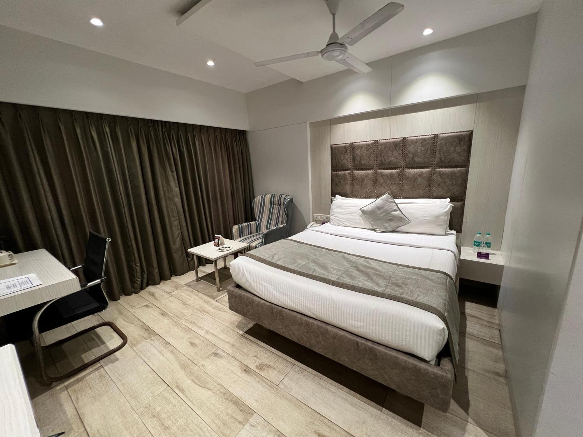 Vits Shalimar, Ankleshwar Hotel Exterior foto